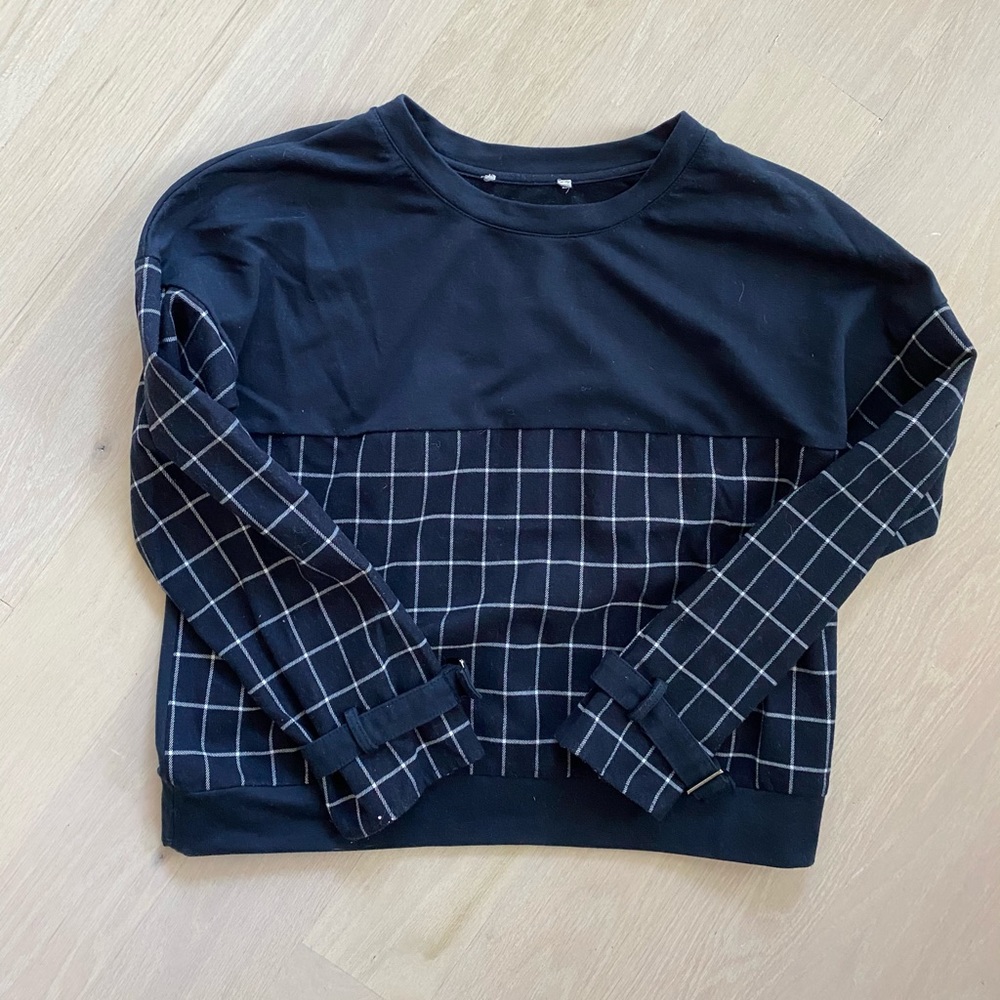 J.O.A. Cropped Windowpane Sweatshirt Navy - Picture 3 of 4